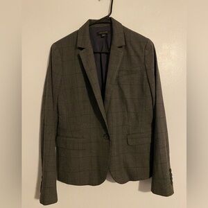Ann Taylor blazer size 6